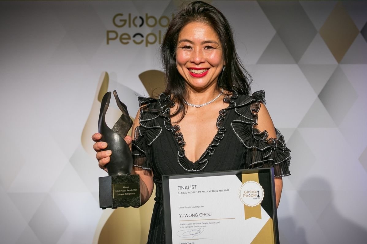 AD: Yuwong Chou (51) is directeur van miljoenenbedrijf: ‘Ik maak altijd een grapje over mijn Brabants accent’ Image